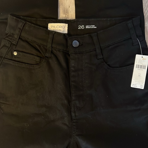 Pilcro Black Stretchy Jeggings - Picture 4 of 6